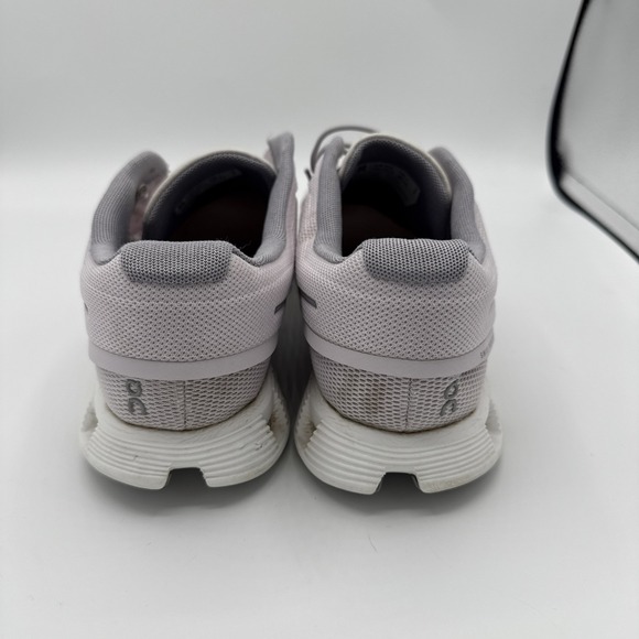 On Cloud 5 Running Shoes Womens Size 9 Lily Frost Purple Lavender Missing Lace - Picture 4 of 8